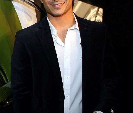 Vivek Oberoi and wife Priyanka are blessed with a Baby Boy Vivek Oberoi and wife Priyanka are blessed with a Baby Boy